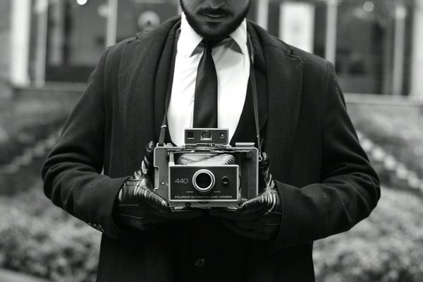 Portefeuille en cuir pour femme : élégance, durabilité et savoir-faire